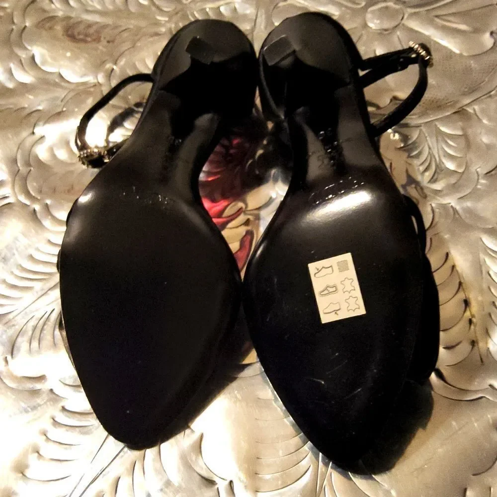 RODO MELITA KITTIN HEELS BRAND NEW! Prettier Than The Pictures!